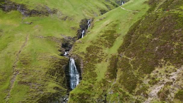 Vista Aérea Grey Mare Tail Una Cascada Cerca Moffat Escocia — Vídeos de Stock
