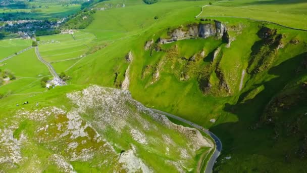 Drone View Winnats Pass Peak District National Park Derbyshire Inglaterra — Vídeo de Stock