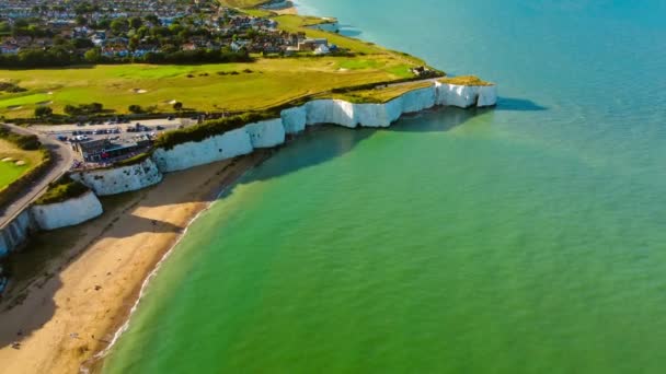 Drone Vista Aerea Della Spiaggia Scogliere Bianche Margate Inghilterra Regno — Video Stock