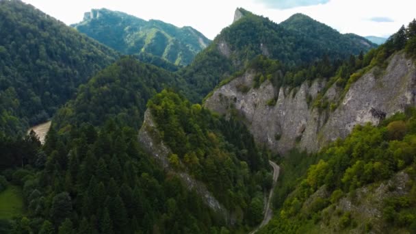 Das Drei Kronen Massiv Über Dem Fluss Dunajec Bergregion Slowakei — Stockvideo