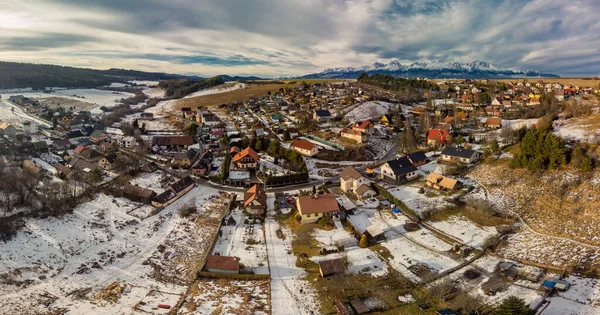 Vista Drone Aldeia Ganovce Com Vista High Tatras Eslováquia — Fotografia de Stock