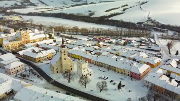 Luchtfoto Panorama Van Stad Podolinec Winter Slowakije Buurt Van Hoge — Stockvideo