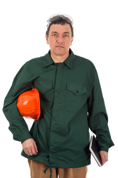 Portrait d'un ouvrier en salopette et casque isolé sur blanc b — Photo