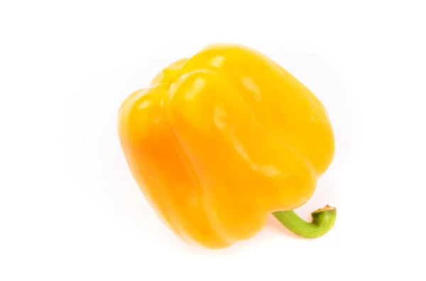 Gelber Paprika isoliert auf weißem Papier — Stockfoto