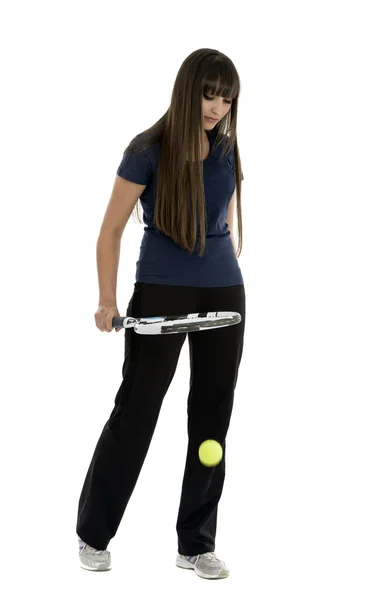 A pretty, athletic female tennis player isolated on a white back — Stock Photo, Image
