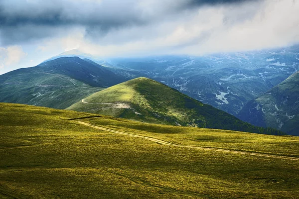Krajobraz lato w Transylwanii, Rumunia — Zdjęcie stockowe