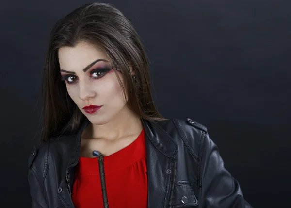 Hermosa mujer con halloween maquillaje aislado en negro backgrou — Foto de Stock