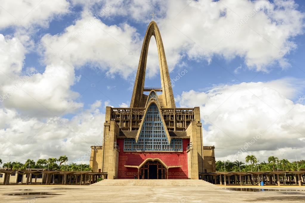 Basílica de Nuestra Señora de la Altagracia en República Dominicana fotografía de stock