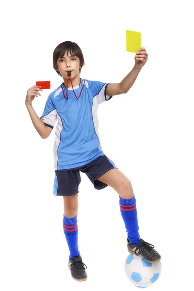 Kd dans les vêtements de sport tenant le ballon de football et donnant l'isol jaune de carton — Photo