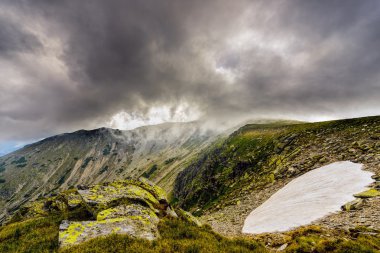 Romanya muhteşem parang Dağları ile peyzaj