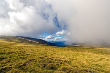 Romanya muhteşem parang Dağları ile peyzaj