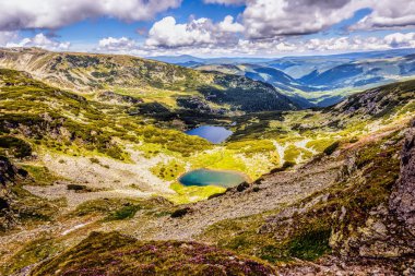 fagaras mounta dağlık bir buzul Gölü ile peyzaj