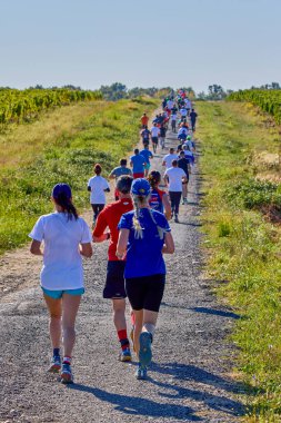 26 Eylül 2021: Romanya, Marcea, yarışma versiyonu no. Bir. Yerel düzeyde spor promosyonu, 6 km yarış.