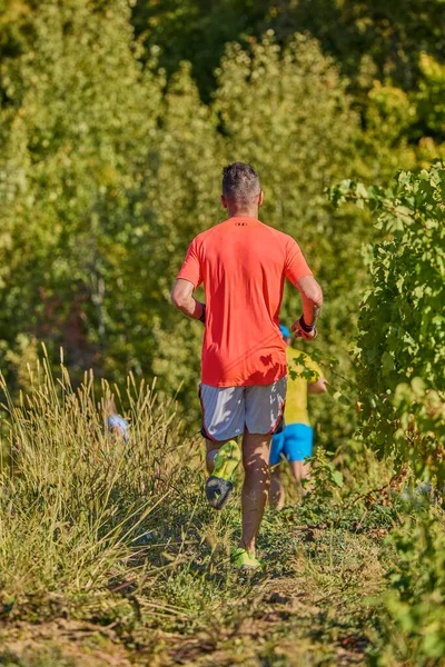 26 Eylül 2021: Romanya, Marcea, yarışma versiyonu no. Bir. Yerel düzeyde spor promosyonu, 6 km yarış.