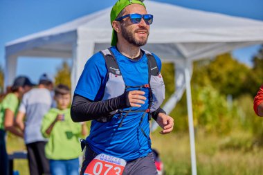 26 Eylül 2021: Romanya, Marcea, yarışma versiyonu no. Bir. Yerel bir spor, 12 km 'lik bir yarış. yarışmadan resimler.