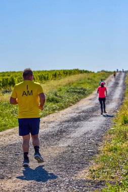 26 Eylül 2021: Romanya, Marcea, yarışma versiyonu no. Bir. Yerel bir spor, 12 km 'lik bir yarış. yarışmadan resimler.