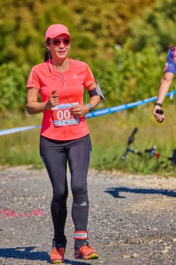 26 Eylül 2021: Romanya, Marcea, yarışma versiyonu no. Bir. Yerel bir spor, 12 km 'lik bir yarış. yarışmadan resimler.