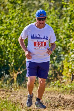 26 Eylül 2021: Romanya, Marcea, yarışma versiyonu no. Bir. Yerel bir spor, 12 km 'lik bir yarış. yarışmadan resimler.