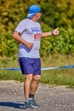 26 Eylül 2021: Romanya, Marcea, yarışma versiyonu no. Bir. Yerel bir spor, 12 km 'lik bir yarış. yarışmadan resimler.