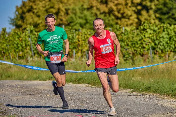 26 Eylül 2021: Romanya, Marcea, yarışma versiyonu no. Bir. Yerel bir spor, 12 km 'lik bir yarış. yarışmadan resimler.