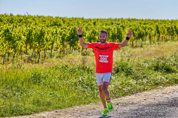 26 Eylül 2021: Romanya, Marcea, yarışma versiyonu no. Bir. Yerel bir spor, 12 km 'lik bir yarış. yarışmadan resimler.
