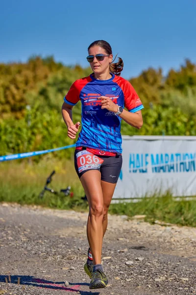 26 Eylül 2021: Romanya, Marcea, yarışma versiyonu no. Bir. Yerel bir spor, 12 km 'lik bir yarış. yarışmadan resimler.