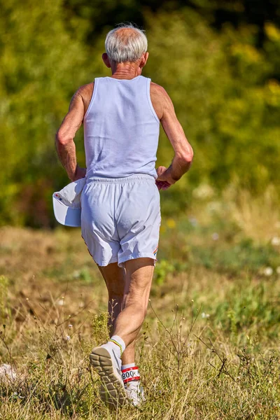 26 Eylül 2021: Romanya, Marcea, yarışma versiyonu no. Bir. Yerel bir spor, 12 km 'lik bir yarış. yarışmadan resimler.