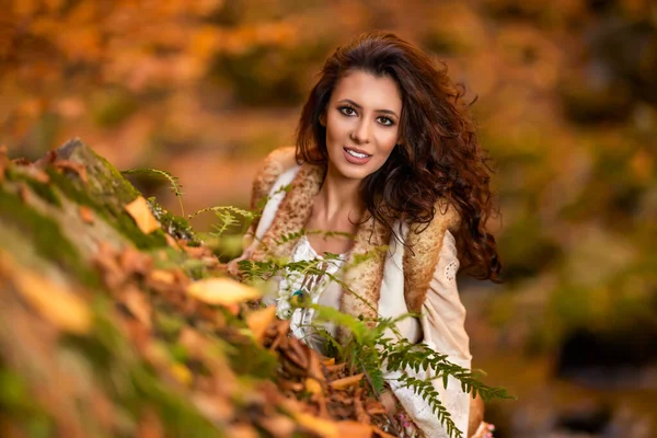 Autumn Portrait Beautiful Woman Different Positions Mountain River Autumn Season — Stock Photo, Image