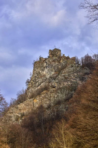 Zřícenina Staré Pevnosti Hoře — Stock fotografie