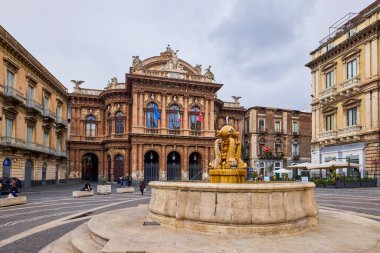 Katanya, Sicilya İtalya Mart-20-2022. Kentin turistik merkezli görüntüleri.