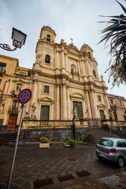 Katanya, Sicilya İtalya Mart-20-2022. Kentin turistik merkezli görüntüleri.