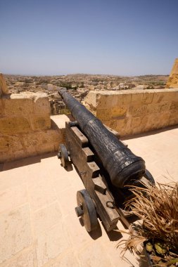 Gozo Adası, Malta 7 Temmuz 2022. Malta 'nın Gozo adasındaki çeşitli turistik yerlerin görüntüleri.