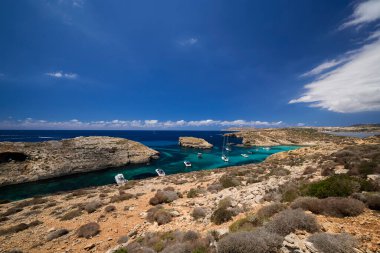 Comino, Malta 11 Temmuz 2022. Ünlü Mavi Göl 'ün görüntüleri. Malta.