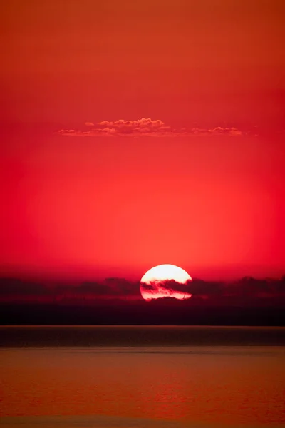Red Sunrise Reflected Water Summer Day — Photo