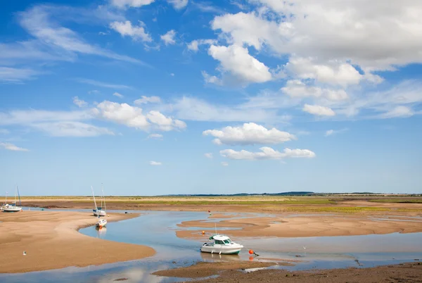 Wells-next-the-Sea, low tide — Stock Photo, Image