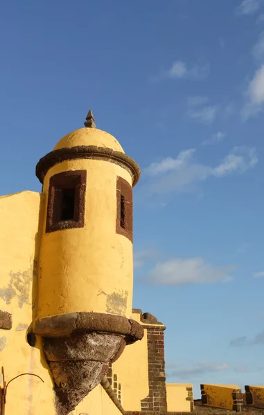 Fortaleza de sao tiago nárožní věži, funchal, madeira — Stock fotografie