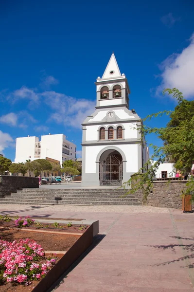 Kostel v puerto del rosario, Kanárské ostrovy, ostrov fuerteventura, lázně — Stock fotografie