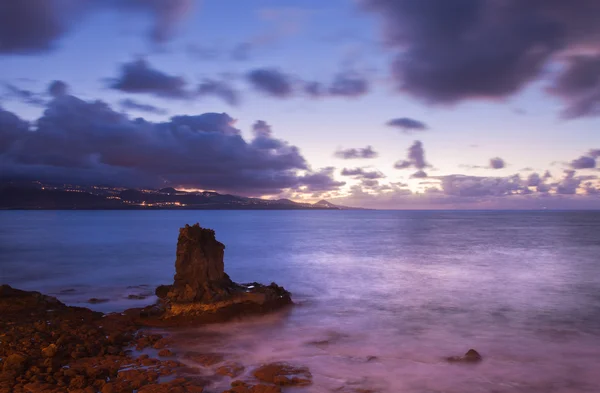 Gran Canaria, ripresa notturna dal bordo della spiaggia di Las Canteras — Foto Stock