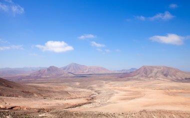 Kuzey fuerteventura, montana roja (kırmızı mountai batıdan görünümü