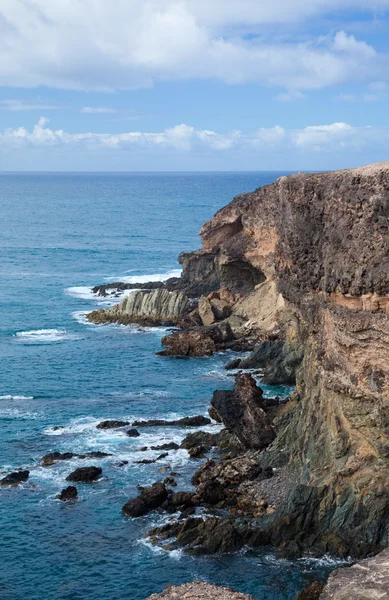 波 ajuy、フェルテベントゥラ島の西海岸の侵食 — ストック写真