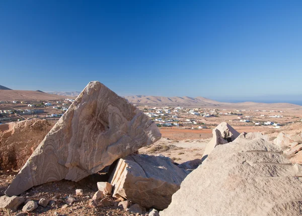 Inland Fuerteventura, trachyte at Tindaya — Stock Photo, Image