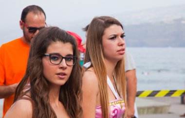 Puerto de la cruz, İspanya - 16 Şubat: Katılımcılar hazırlayın ve