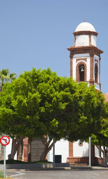 Inland Central Fuerteventura, church in Antigua — Stock Photo, Image