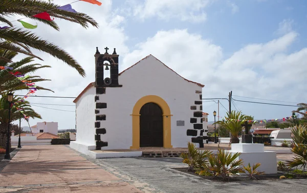 Norte de Fuerteventura, igreja em Lajares — Fotografia de Stock