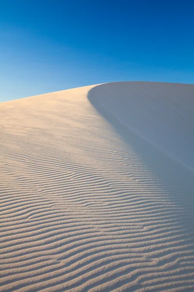 Barchan dune — Stok fotoğraf