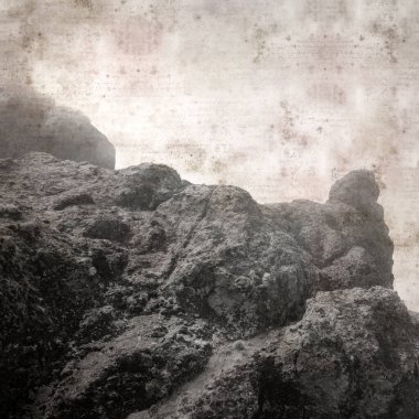 Popüler yürüyüş rotası Camino de La Plata 'nın çevresindeki Central Gran Canariaaa manzaralı şık desenli eski kağıt kare arka plan