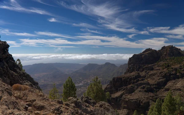 중앙에 카나리 Gran Canaria Las Cumbres Summitts 피코데 라스니에 Pico — 스톡 사진