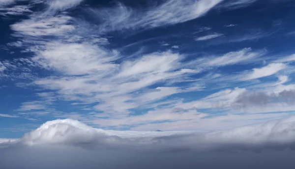 Fundo Natural Céu Com Diferentes Tipos Nuvens Filmado Partir Gran — Fotografia de Stock