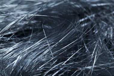 Kaliteli metalik gümüş renkli iplikler ayrıca lametta arkaplanı olarak da adlandırılır