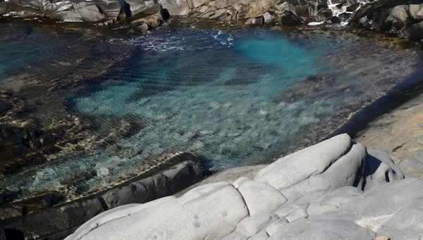 Gran Canaria Kuzey Kıyısı Charco Las Palomas Yüzme Havuzu Okyanus — Stok fotoğraf